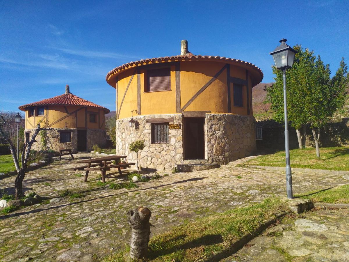 Complejo Rural Los Chozos Valle Del Jerte Eksteriør billede
